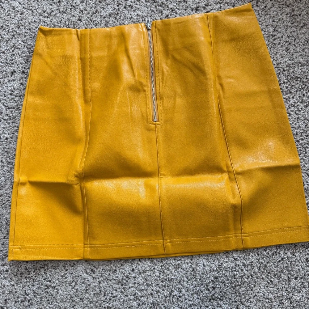 4SI3NNA mini skirt